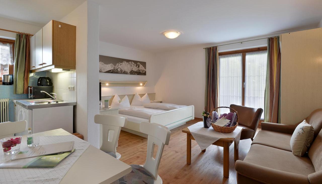Appartements Am Roemerweg Oberndorf en Tyrol Extérieur photo
