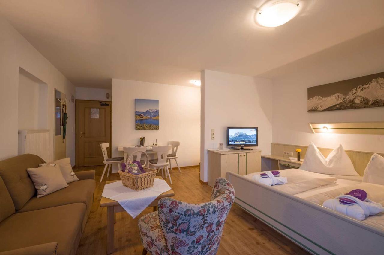 Appartements Am Roemerweg Oberndorf en Tyrol Extérieur photo